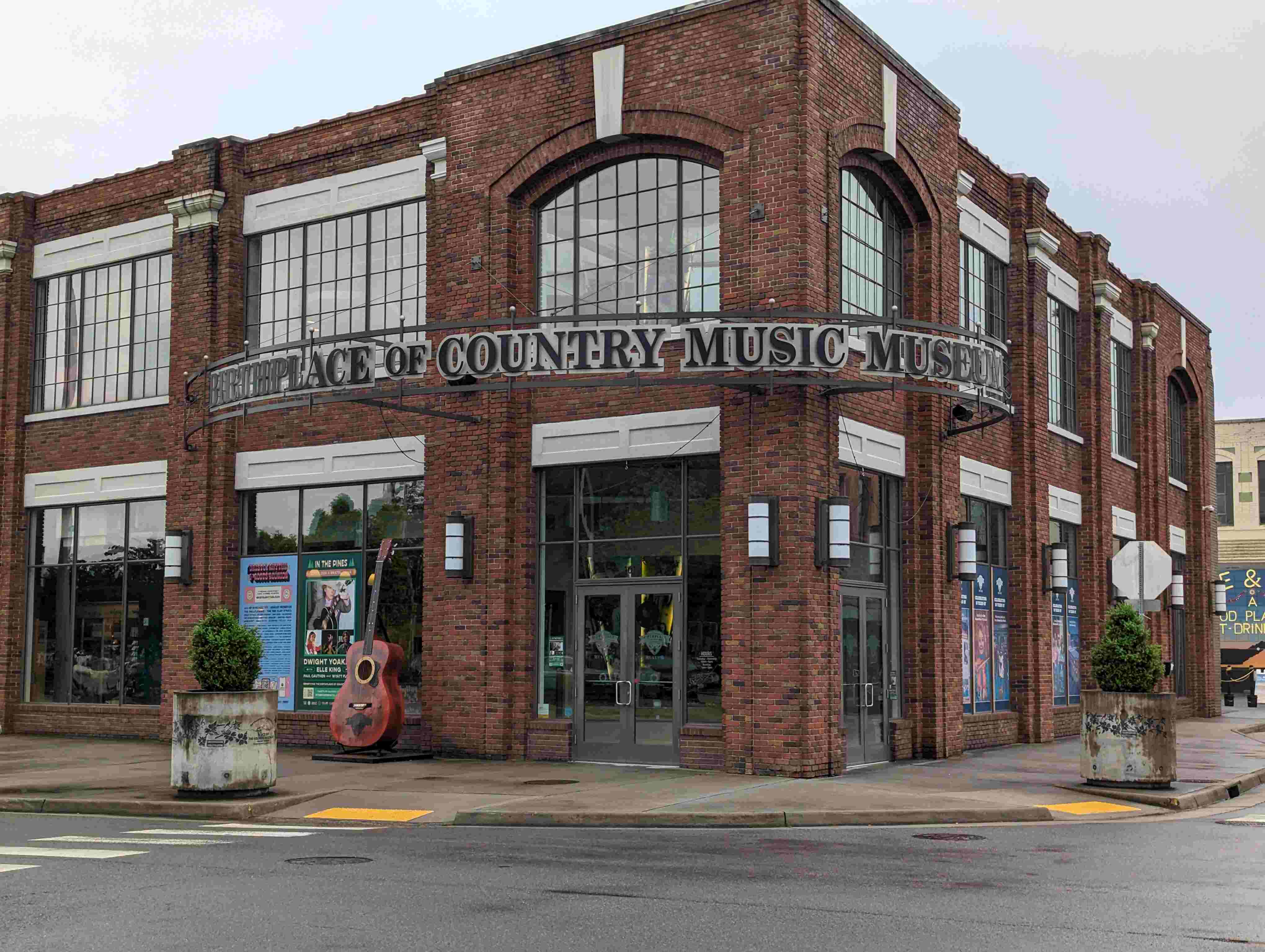Country Music Museum Entrance